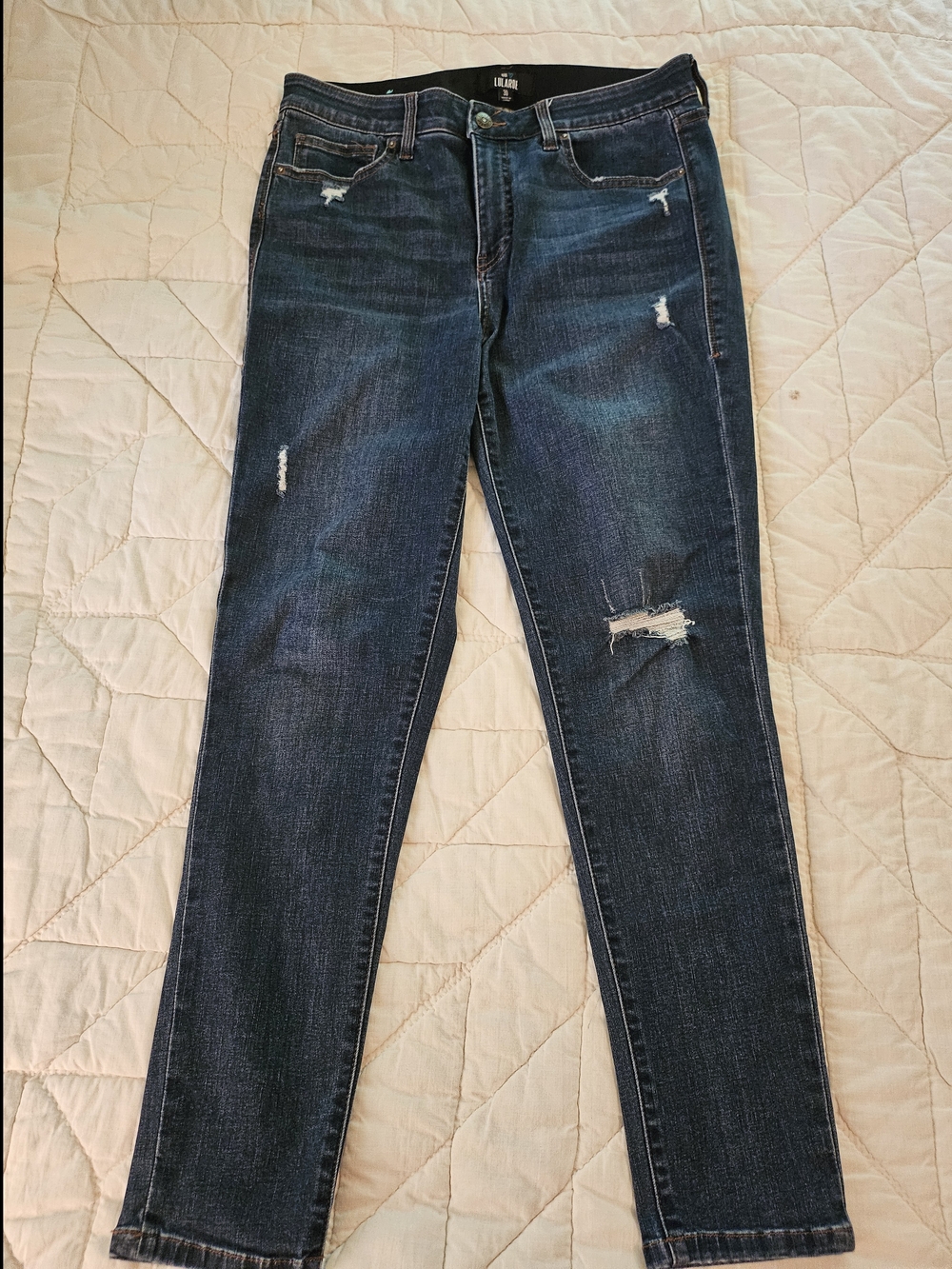 LuLaRoe Distressed Skinny Jeans w/ Comfort Waistband- Size 30